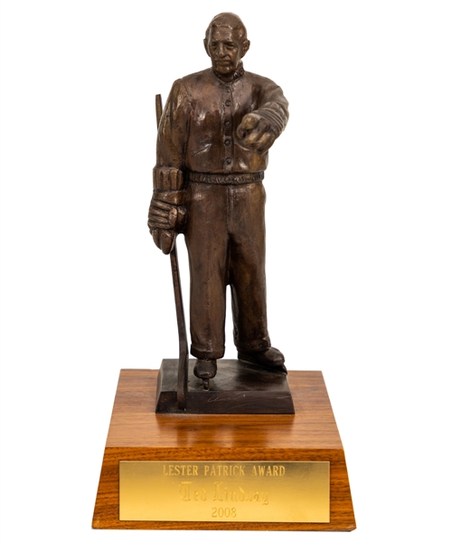 Ted Lindsays 2008 Lester Patrick Award Trophy with Family LOA (11")