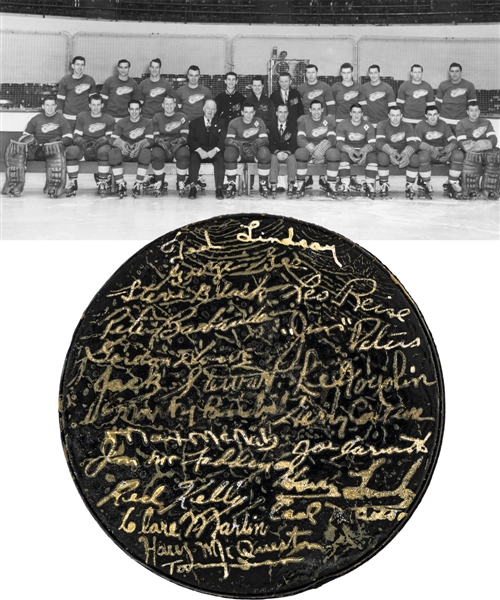 Ted Lindsays 1949-50 Detroit Red Wings Stanley Cup Champions Team-Signed Puck with Family LOA - Includes Signatures of 6 Deceased HOFers