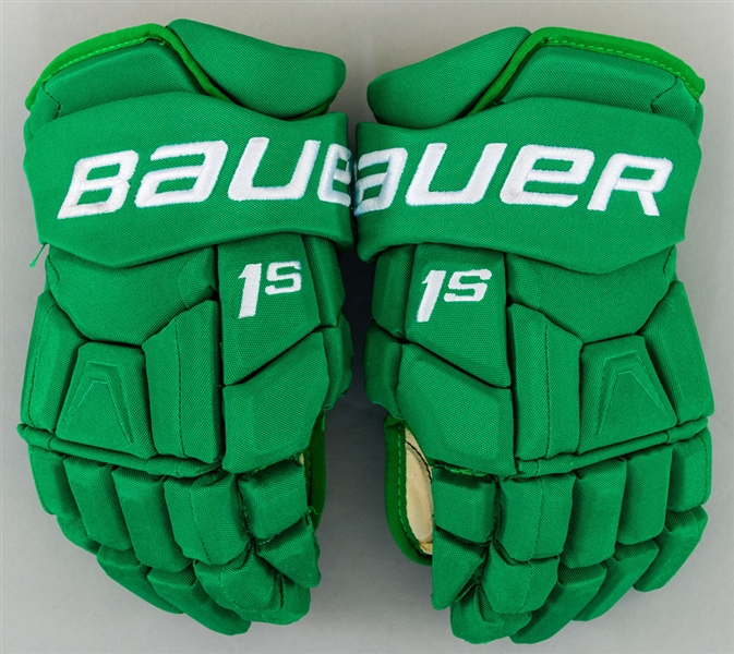 William Nylander’s 2018-19 Toronto Maple Leafs Bauer 1S Game-Worn St Patrick’s Day Gloves – Photo-Matched! 