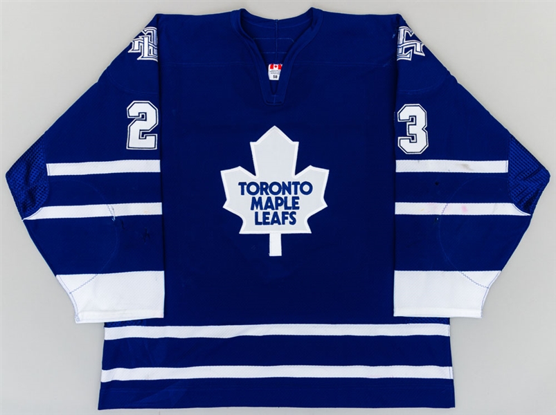 Alexei Ponikarovsky’s 2005-06 Toronto Maple Leafs Game-Worn Jersey with LOA – Photo-Matched! 