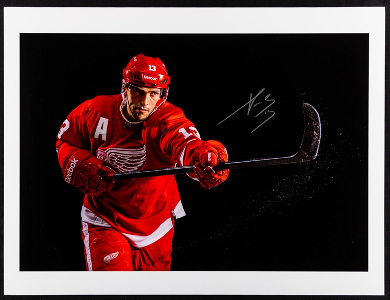 Pavel Datsyuk Detroit Red Wings Signed Print with LOA – Proceeds to Benefit the Ted Lindsay Foundation (18” x 24”)