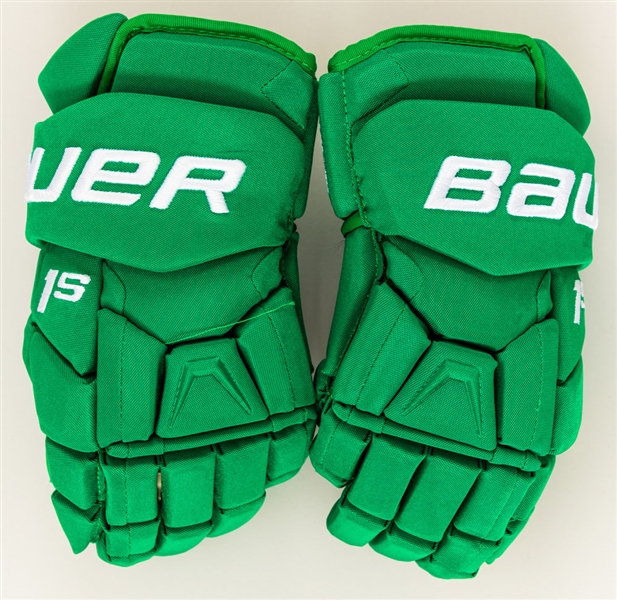 Jake Muzzin’s 2020-21 Toronto Maple Leafs “Toronto St Pats” Bauer 1S Game-Used Gloves with Team LOA