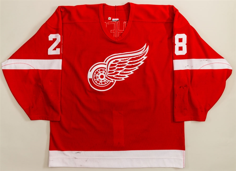 Steve Duchesnes 2000-01 Detroit Red Wings Game-Worn Jersey with LOA - Team Repairs!