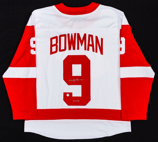 Scotty Bowman Signed Detroit Red Wings Fanatics Jersey with 2002 Stanley Cup Clinching Game 5 Date Inscription – COA 