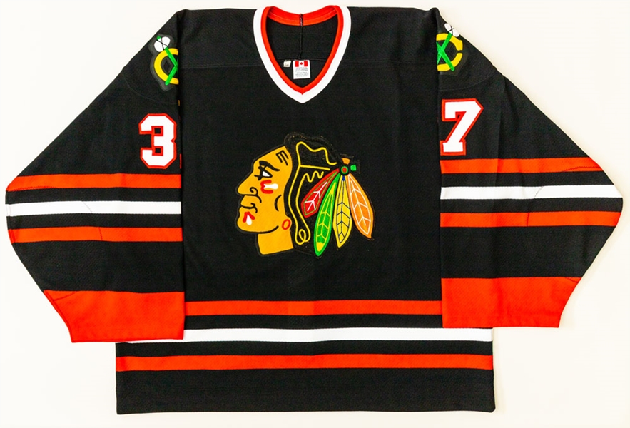 Steve Passmores 2000-01 Chicago Black Hawks Game-Worn Alternate Jersey with Team LOA - 75th Patch!