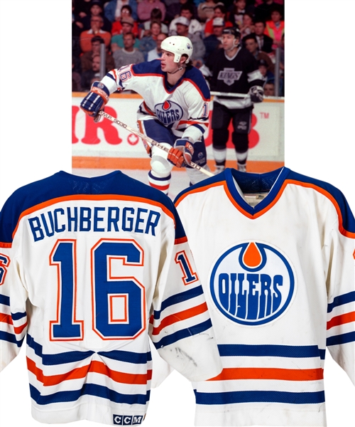 Kelly Buchbergers 1990-91 Edmonton Oilers Game-Worn Playoffs Jersey with LOA - Photo-Matched!