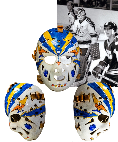 Gary Kurts Mid-1970s WHA Phoenix Roadrunners Signed Ernie Higgins Game-Worn Goalie Mask