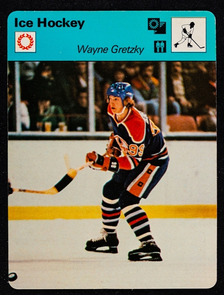 1977-79 Sportscaster Hockey Card #7710 HOFer Wayne Gretzky Rookie Plus Sportscaster Cards of Gordie Howe (2) and Bobby Hull