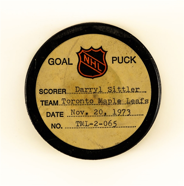 Darryl Sittler’s Toronto Maple Leafs November 20th 1973 Goal Puck from the NHL Goal Puck Program – 8th Goal of Season / Career Goal #62 of 484