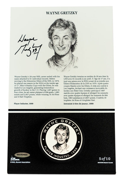 Wayne Gretzky Signed Hockey Hall of Fame Legends Line Honoured Member Limited-Edition Puck Stand with UDA COA (05/10)