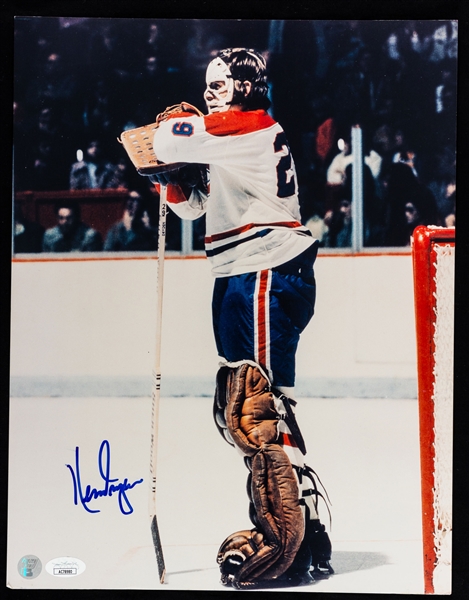 Ken Dryden Signed Montreal Canadiens Photo - JSA Certified