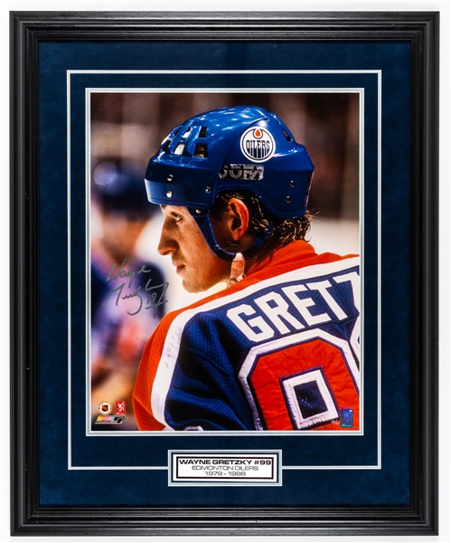 Wayne Gretzky Signed Edmonton Oilers (1979-88) Limited-Edition #79/99 Framed Photo from WGA (25" x 31")