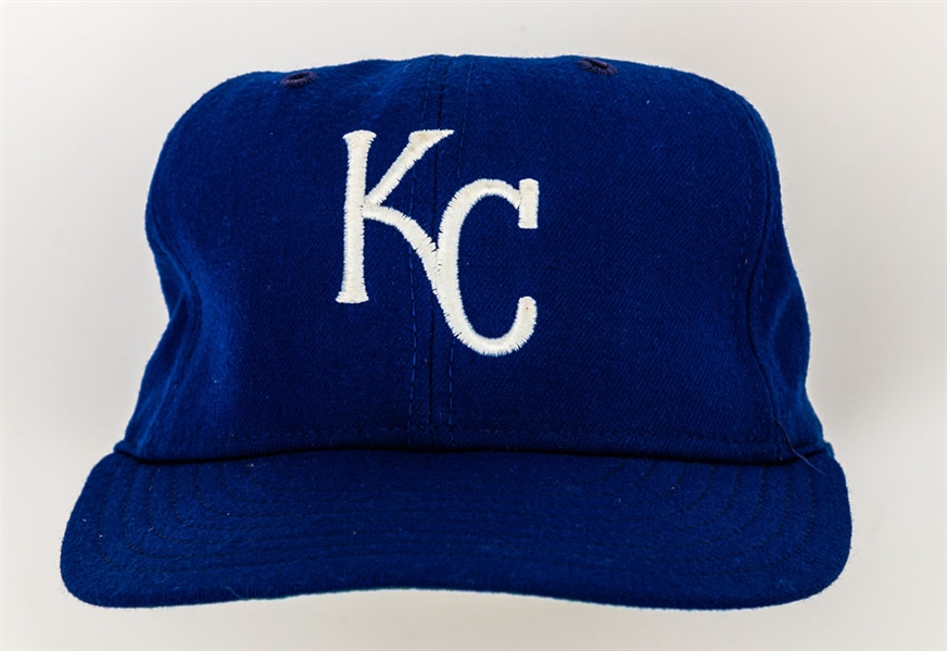 Gaylord Perry’s 1983 Kansas City Royals Signed New Era Game-Worn Hat with COA