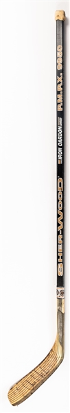 Chris Chelios Mid-to-Late-1990s Chicago Black Hawks Signed Sher-Wood PMPX 9950 Iron Carbon Game-Used Stick