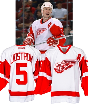 Nicklas Lidstroms 2003-04 Detroit Red Wings Game-Worn Alternate Captains Jersey with Team COA - Team Repairs! - Photo-Matched!