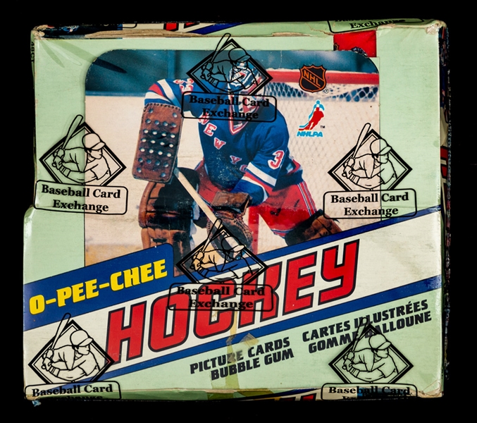 1981-82 O-Pee-Chee Hockey Wax Box (48 Unopened Packs) - BBCE Certified - Paul Coffey, Jari Kurri, Denis Savard and Peter Stastny Rookie Card Year!