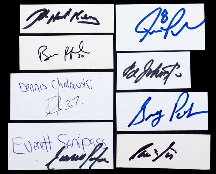 Hockey Autographs and Signed Cuts (82) of Former NHL Players