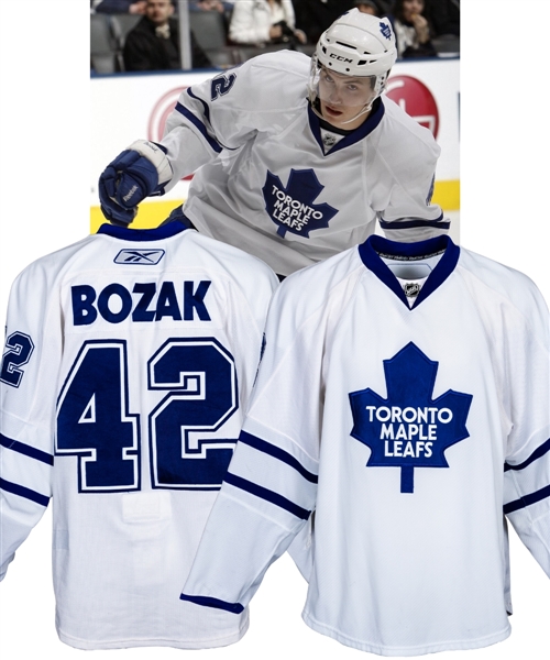 Tyler Bozak’s 2009-10 Toronto Maple Leafs Game-Worn Rookie Season Jersey with Team LOA