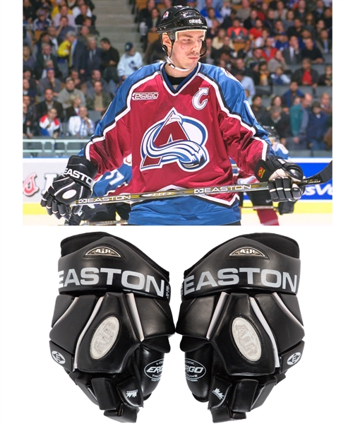 Joe Sakics Circa 1999-2000 Colorado Avalanche Player-Worn Easton Z-Air Gloves 
