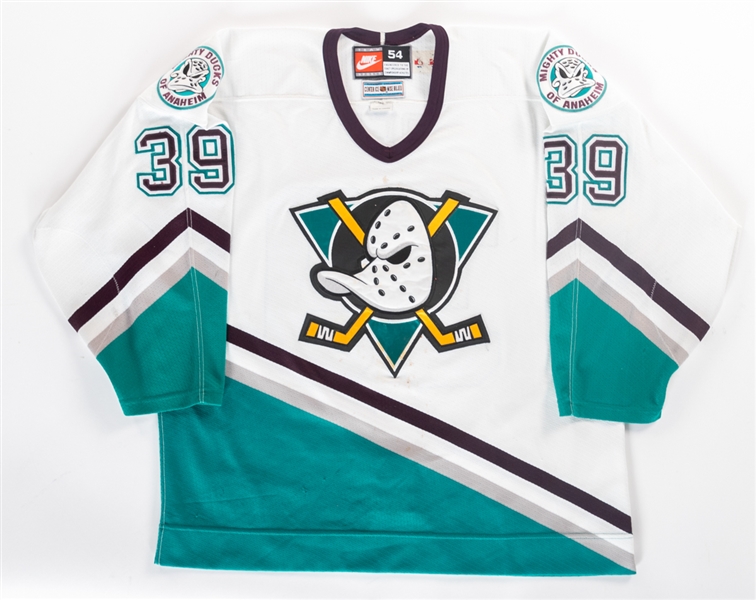 Travis Greens 1998-99 Anaheim Mighty Ducks Game-Worn Jersey with Team COA 