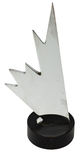 1991 Canada Cup Team Canada Trophy Originally Presented to Team Canada Staff Member (10")