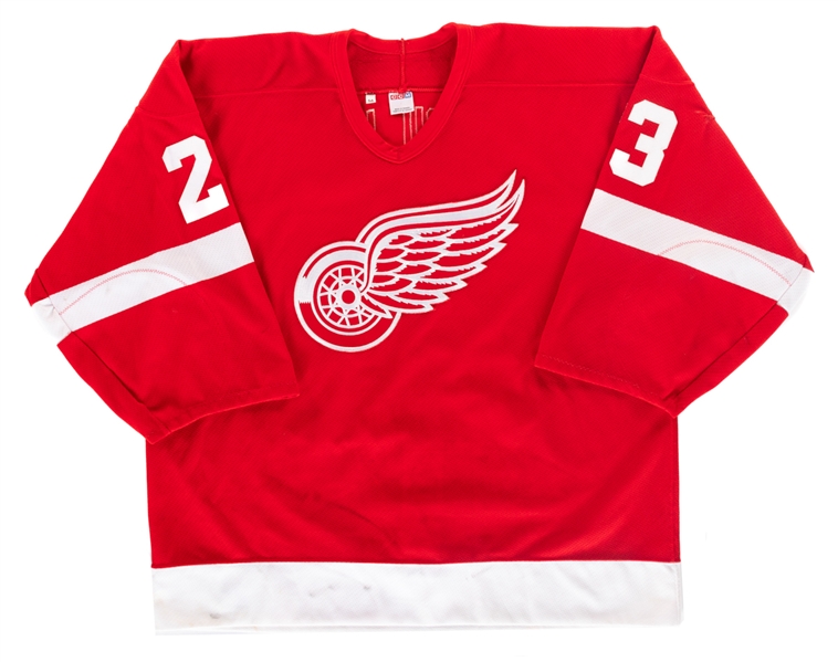 Todd Gills 2000-01 Detroit Red Wings Game-Worn Playoffs Jersey 