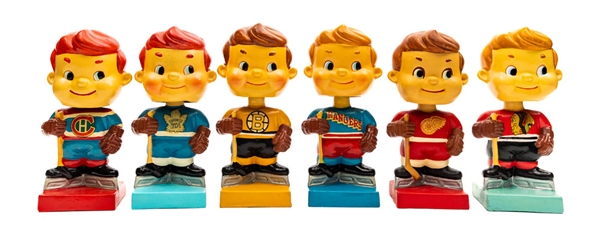 1962 "Original Six" Teams Complete Set of 6 "High Skates" Nodders / Bobbing Head Dolls