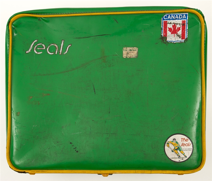 Vintage 1970s California Golden Seals Skyway Travel Suitcase