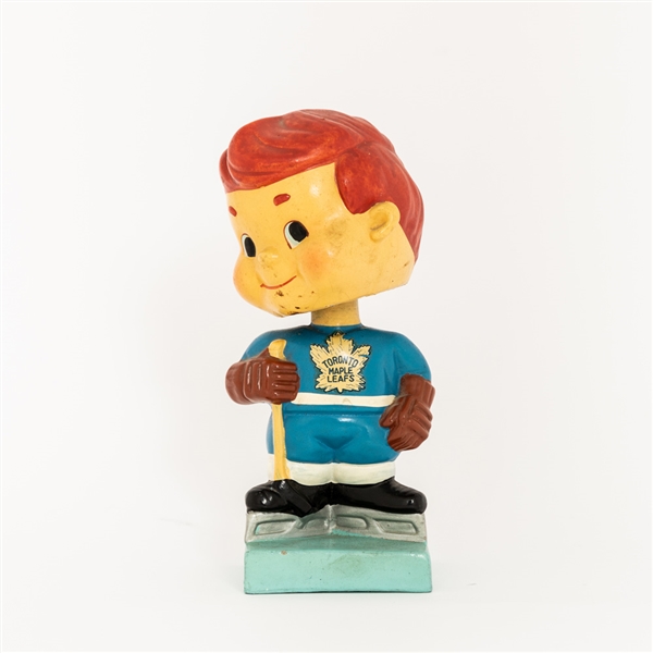 1962 Toronto Maple Leafs "High Skates" Nodder / Bobbing Head Doll