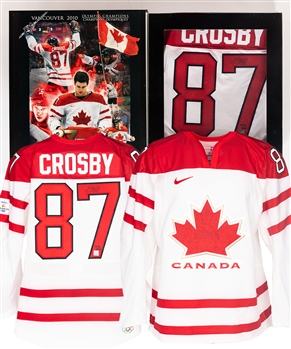 Lot Detail - Wayne Gretzky Signed Team Canada Red Jersey