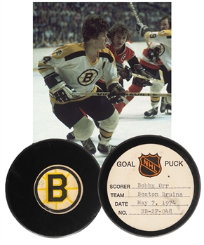 Collectable offering iconic game-worn jersey of NHL legend Bobby Orr -  Sports Collectors Digest