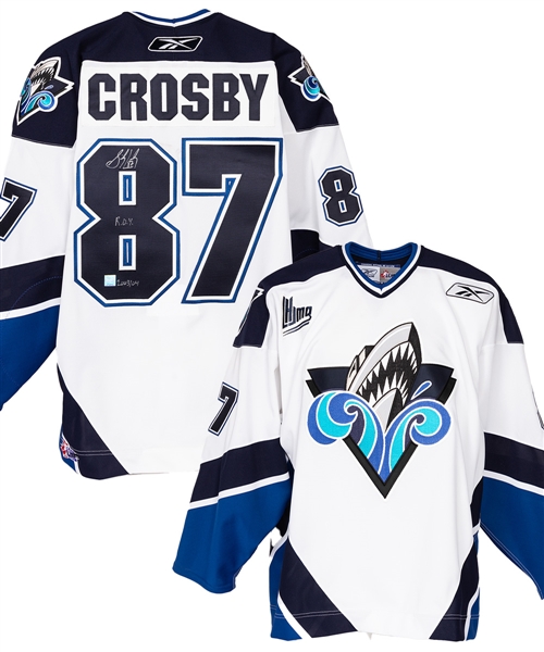 Sidney Crosby Signed Rimouski Oceanic Jersey with Annotation R.O.Y. 2003/04 – Frameworth Authenticated