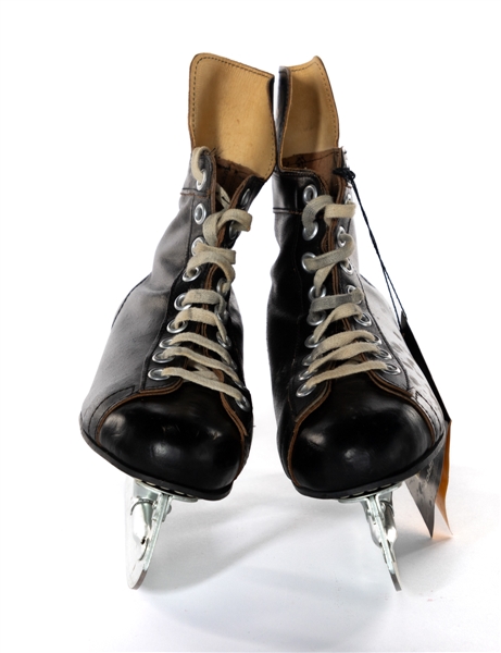 Vintage 1970s Bobby Orr Rally Hockey Skates in Original Box