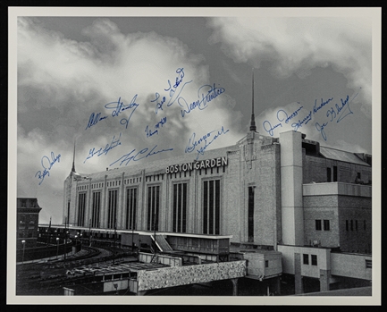 Boston Garden Photo Signed by 11 Former Boston Bruins Players with LOA (16" x 20")