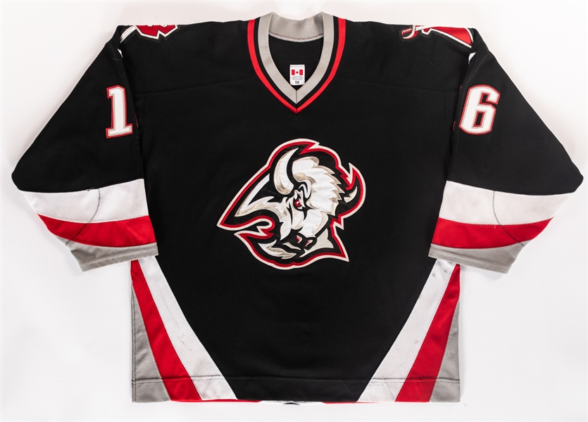 Chris Taylors 2003-04 Buffalo Sabres Game-Worn Preseason/Regular Season Jersey with LOA 