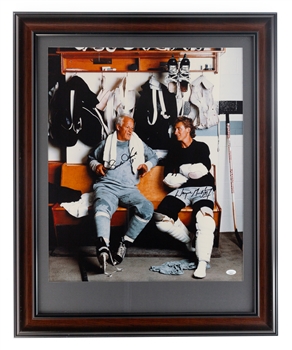 Wayne Gretzky and Gordie Howe Dual-Signed Annie Leibovitz Framed Photo with JSA LOA (26 1/2" x 32 1/2")