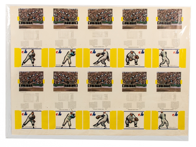 Scarce 1971 Montreal Expos Catelli 3-D "Expos in Action" Uncut Sheet and Cardboard Store Display