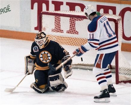 Massive Edmonton Oilers 1989-90 Stanley Cup Finals Games 2, 3 and 4 vs Boston Colour 35mm Negative Collection of 2,900+ Including Images of Mark Messier, Jari Kurri and Ray Bourque