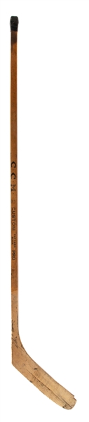 Tim Hortons Circa 1964-65 Toronto Maple Leafs Team-Signed Game-Issued Stick by 15 Including Deceased HOFers Terry Sawchuk and Tim Horton