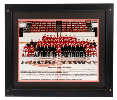 Detroit Red Wings 1998-99 Framed Team Photo from Dino Ciccarellis Personal Collection with His Signed LOA - Displayed at "Ciccarellis Premier Sports Club and Eatery" Restaurant