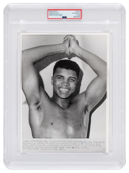 Cassius Clay 1962 Type 3 Associated Press Wire Photo - Graded PSA Authentic 