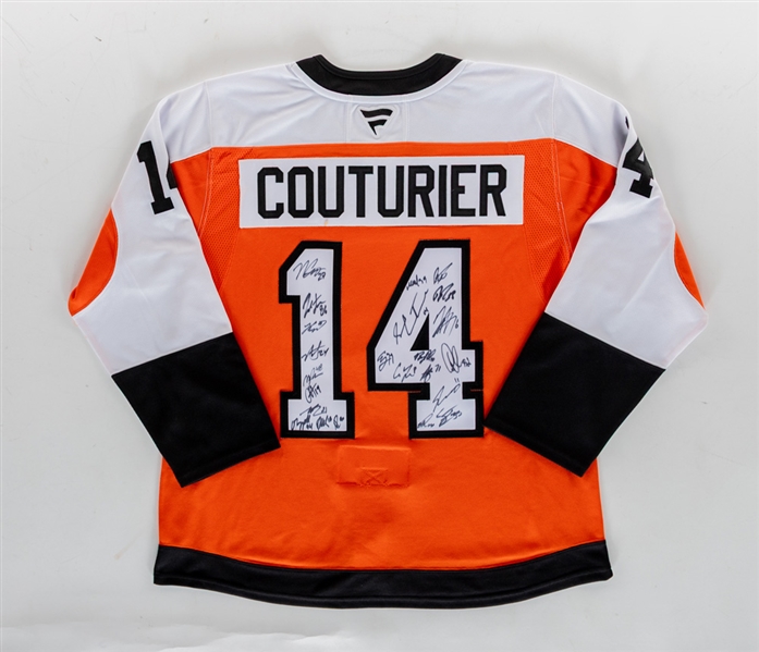Philadelphia Flyers 2024-25 Team-Signed Sean Couturier Captains Jersey with Team COA 